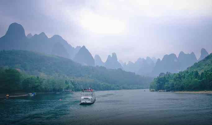 桂林山水甲天下,最有名的景点有哪些?这个夏天快去避暑吧