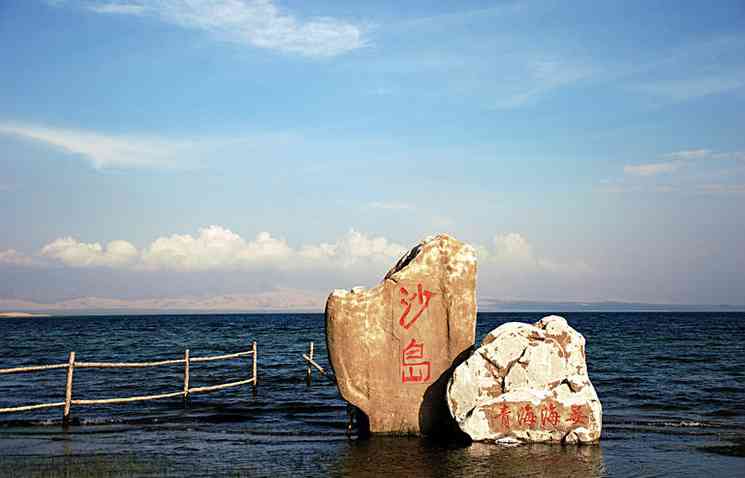 不去沙漠,青海一样可以“玩沙”