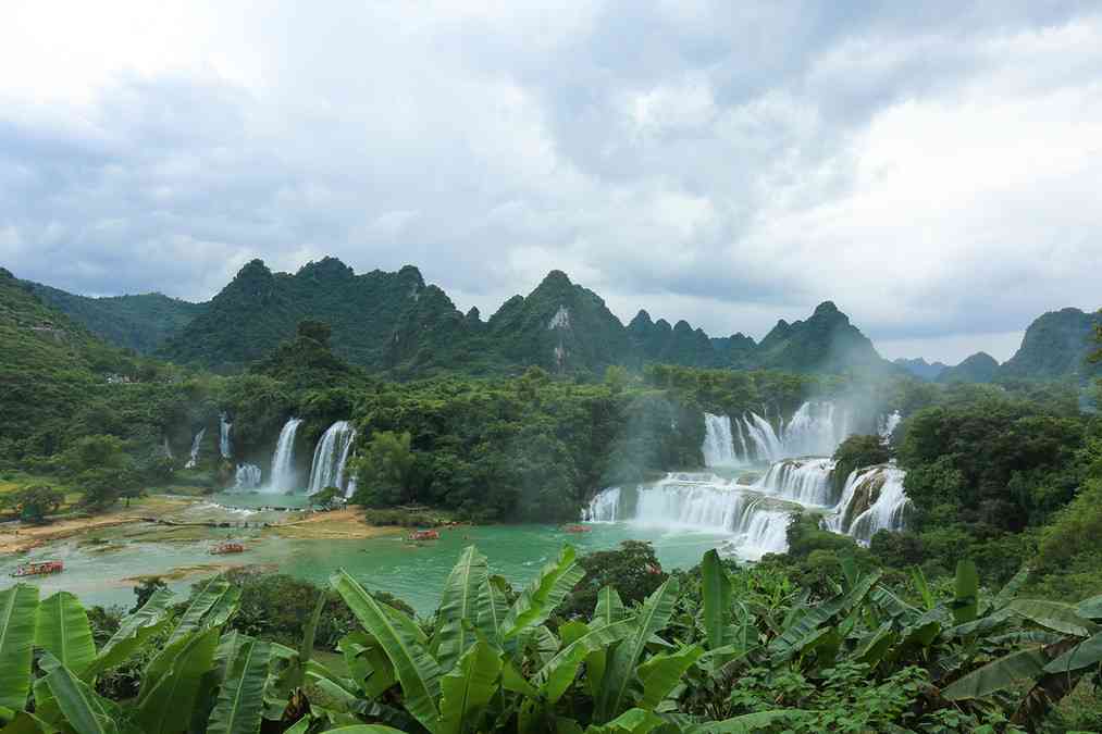 这篇德天瀑布旅游攻略,教你玩转德天瀑布