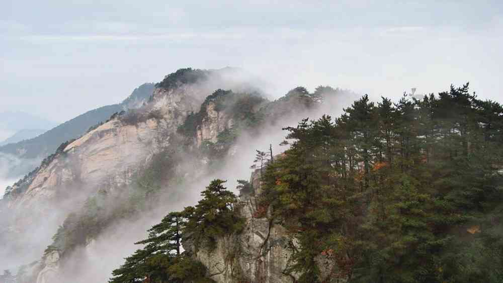 天堂寨游玩累吗?湖北和安徽的有什么区别